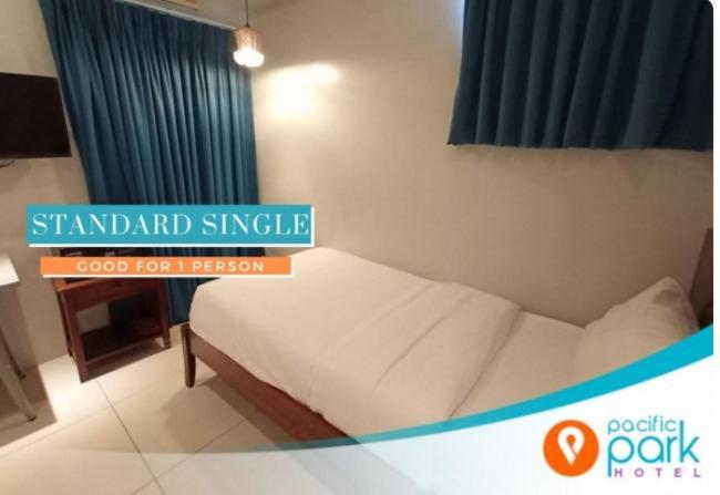 Pacific Park Hotel Quezon City Bagian luar foto