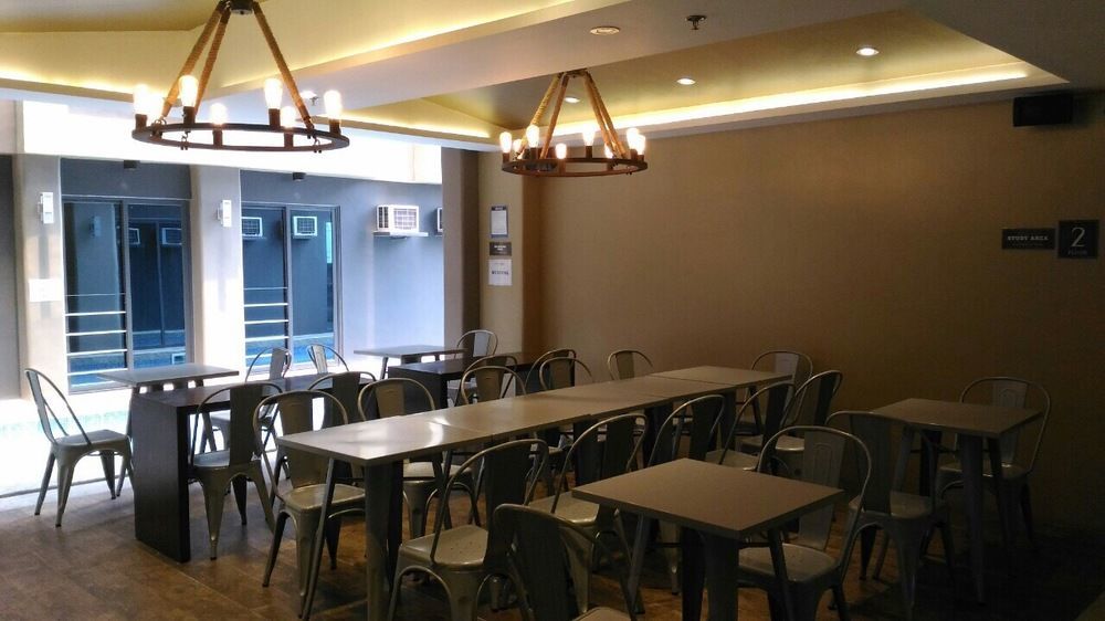 Pacific Park Hotel Quezon City Bagian luar foto